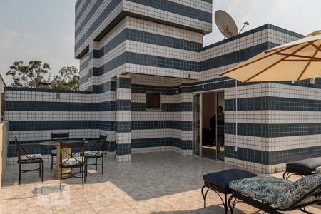 Apartamento à venda com 180m², 3 quartos e 2 vagasÁrea externa