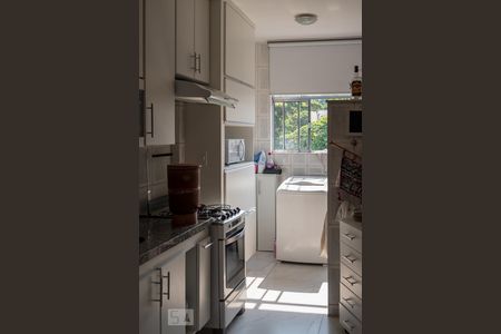 Apartamento à venda com 180m², 3 quartos e 2 vagasCozinha