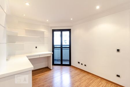 Apartamento para alugar com 266m², 4 quartos e 4 vagas Apartamento para alugar com 266m², 4 quartos e 4 vagasEscritório