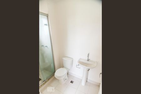 Banheiro da Suíte de apartamento à venda com 3 quartos, 69m² em Jardim Carvalho, Porto Alegre