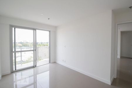 Quarto 1 de apartamento para alugar com 2 quartos, 72m² em Barra da Tijuca, Rio de Janeiro