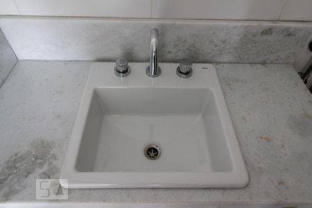 Apartamento para alugar com 72m², 2 quartos e 1 vaga Apartamento para alugar com 72m², 2 quartos e 1 vagaBanheiro Quarto 1