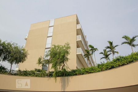 Apartamento para alugar com 72m², 2 quartos e 1 vaga Apartamento para alugar com 72m², 2 quartos e 1 vagaFachada