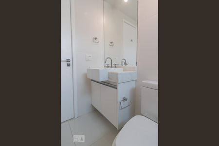 Apartamento à venda com 84m², 1 quarto e 1 vagaBanheiro Suíte