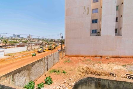 Vista da Cozinha e Área de Serviço de kitnet/studio para alugar com 1 quarto, 35m² em Setor Habitacional Vicente Pires (taguatinga), Brasília