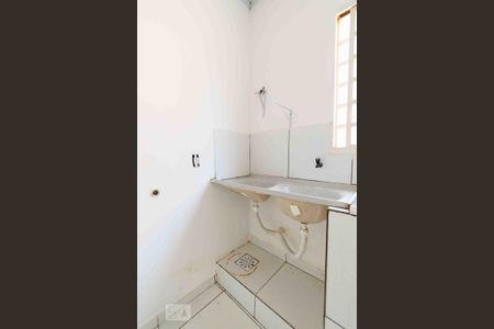 Área de Serviço de kitnet/studio para alugar com 1 quarto, 35m² em Setor Habitacional Vicente Pires (taguatinga), Brasília