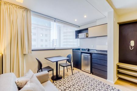 Studio para alugar com 29m², 1 quarto e 1 vaga Studio para alugar com 29m², 1 quarto e 1 vagaCozinha