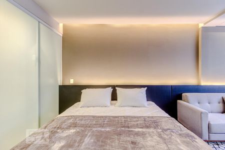 Studio para alugar com 29m², 1 quarto e 1 vaga Studio para alugar com 29m², 1 quarto e 1 vagaStudio