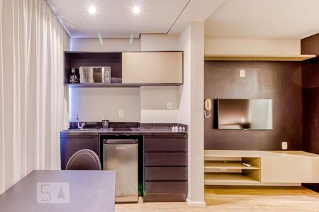 Studio para alugar com 29m², 1 quarto e 1 vaga Studio para alugar com 29m², 1 quarto e 1 vagaCozinha