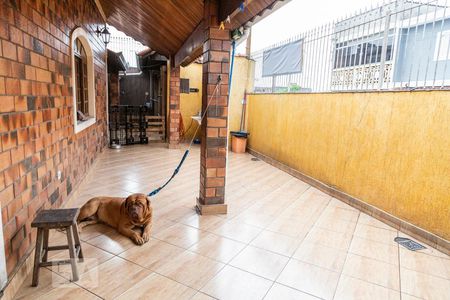 Casa para alugar com 120m², 3 quartos e 3 vagasQuintal