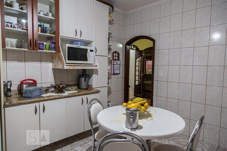 Casa para alugar com 120m², 3 quartos e 3 vagasCozinha