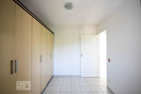 Quarto 1 de apartamento para alugar com 2 quartos, 72m² em Jardim Monte Alegre, Taboão da Serra
