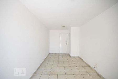 Sala de apartamento para alugar com 2 quartos, 72m² em Jardim Monte Alegre, Taboão da Serra