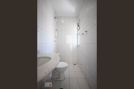 Detalhe do Banheiro de apartamento para alugar com 2 quartos, 72m² em Jardim Monte Alegre, Taboão da Serra