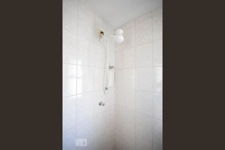 Detalhe do Banheiro de apartamento para alugar com 2 quartos, 72m² em Jardim Monte Alegre, Taboão da Serra