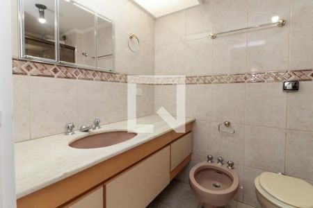 Apartamento para alugar com 140m², 3 quartos e 1 vagaSuíte