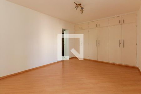 Apartamento para alugar com 140m², 3 quartos e 1 vagaSuíte