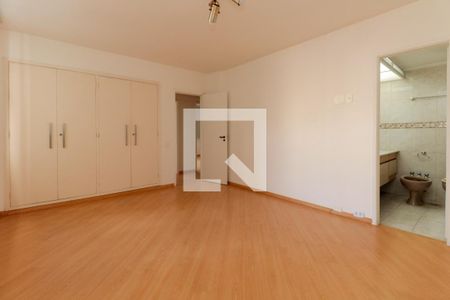 Apartamento para alugar com 140m², 3 quartos e 1 vagaSuíte