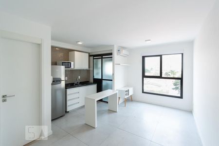 Studio de kitnet/studio para alugar com 1 quarto, 26m² em Cidade Monções, São Paulo