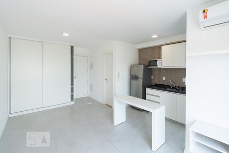 Studio de kitnet/studio para alugar com 1 quarto, 26m² em Cidade Monções, São Paulo