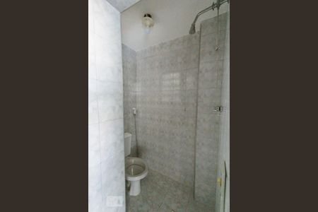 Apartamento à venda com 80m², 2 quartos e sem vagaBanheiro Quarto 2 - Suíte
