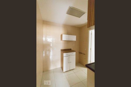Apartamento à venda com 80m², 2 quartos e sem vagaCozinha