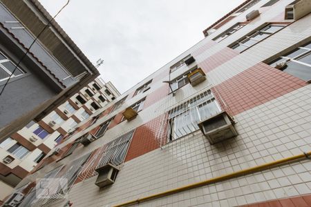 Apartamento à venda com 80m², 2 quartos e sem vagaFachada