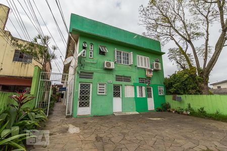 Fachada de apartamento para alugar com 1 quarto, 26m² em Niterói, Canoas