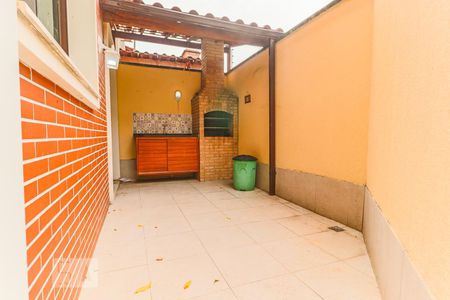 Varanda Gourmet - Sala de casa de condomínio para alugar com 3 quartos, 90m² em Freguesia, Rio de Janeiro