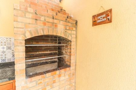 Varanda Gourmet - Sala de casa de condomínio para alugar com 3 quartos, 90m² em Freguesia, Rio de Janeiro