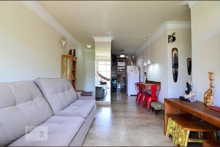 Apartamento à venda com 77m², 2 quartos e 1 vagaSala