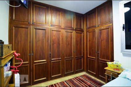 Apartamento à venda com 77m², 2 quartos e 1 vagaQuarto 2