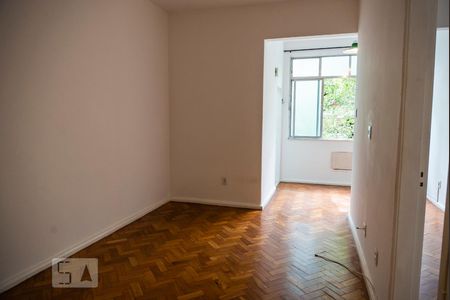 Sala de apartamento à venda com 1 quarto, 38m² em Copacabana, Rio de Janeiro