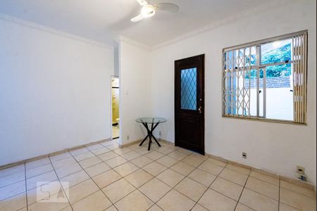 Casa para alugar com 160m², 2 quartos e sem vagaSala