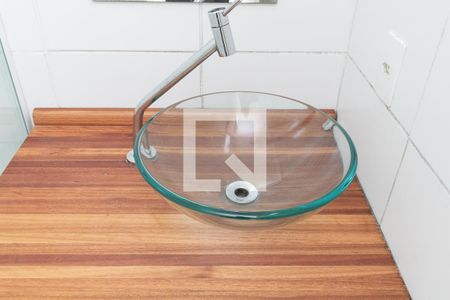 Apartamento à venda com 57m², 3 quartos e 1 vaga Apartamento à venda com 57m², 3 quartos e 1 vagaBanheiro da Suíte