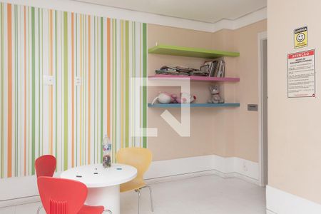 Apartamento à venda com 57m², 3 quartos e 1 vaga Apartamento à venda com 57m², 3 quartos e 1 vagaÁrea comum