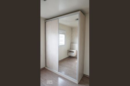 2 Quarto guarda roupa de apartamento para alugar com 2 quartos, 57m² em Industrial, Novo Hamburgo