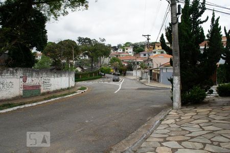 Casa para alugar com 120m², 3 quartos e 2 vagas Casa para alugar com 120m², 3 quartos e 2 vagasVISTA RUA