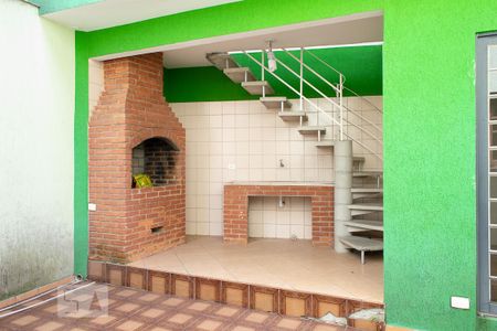 QUINTAL de casa para alugar com 3 quartos, 120m² em Parque São Domingos, São Paulo