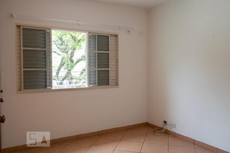QUARTO 3 de casa para alugar com 3 quartos, 120m² em Parque São Domingos, São Paulo