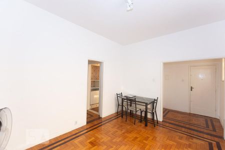 Sala de apartamento para alugar com 3 quartos, 90m² em Vila Isabel, Rio de Janeiro