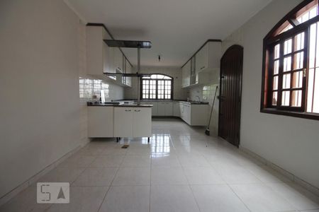Cozinha de casa à venda com 4 quartos, 250m² em Vila Sônia, São Paulo