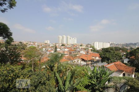 Casa à venda com 250m², 4 quartos e 2 vagasVista do quarto 2