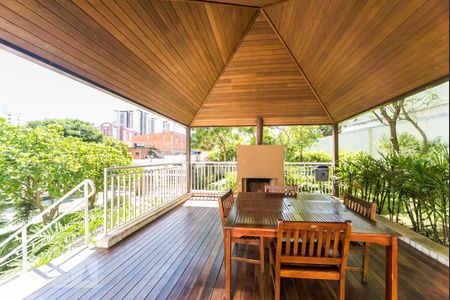 Apartamento à venda com 102m², 3 quartos e 2 vagasLareira