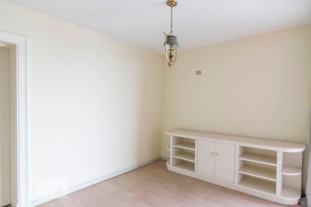 Apartamento à venda com 298m², 3 quartos e 3 vagas Apartamento à venda com 298m², 3 quartos e 3 vagasQuarto 1 Suite