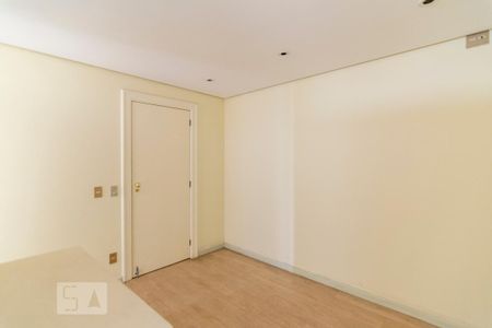 Apartamento à venda com 298m², 3 quartos e 3 vagas Apartamento à venda com 298m², 3 quartos e 3 vagasQuarto 1 Suite
