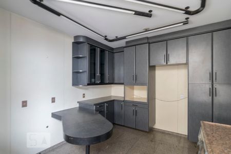 Apartamento à venda com 298m², 3 quartos e 3 vagas Apartamento à venda com 298m², 3 quartos e 3 vagasCozinha