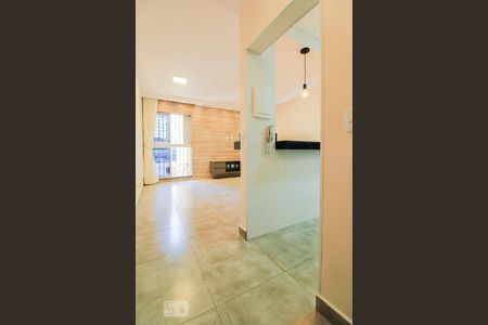 Sala/Cozinha de apartamento para alugar com 3 quartos, 70m² em Setor Sul, Goiânia