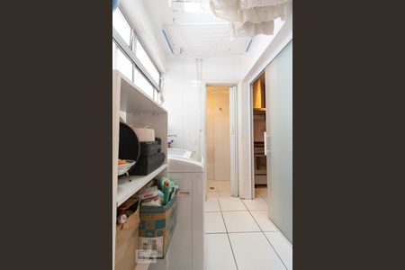 Apartamento à venda com 65m², 2 quartos e 1 vagaÁrea de Serviço