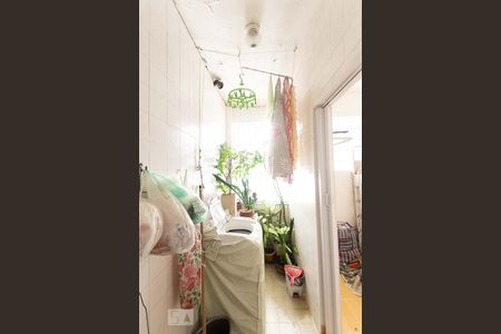 Apartamento para alugar com 75m², 2 quartos e 1 vagaÁrea de Serviço